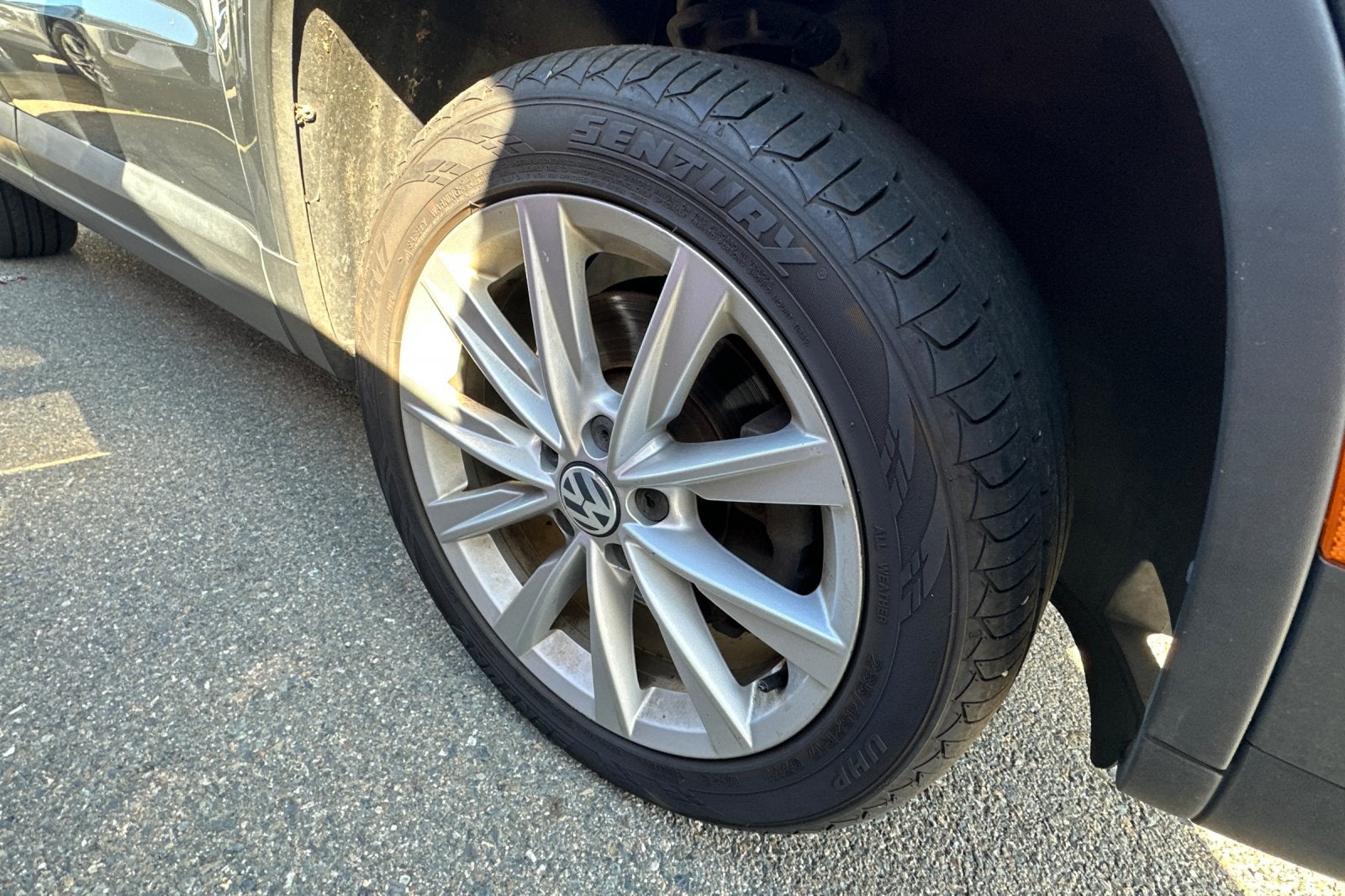 2017 Volkswagen Tiguan Limited Base