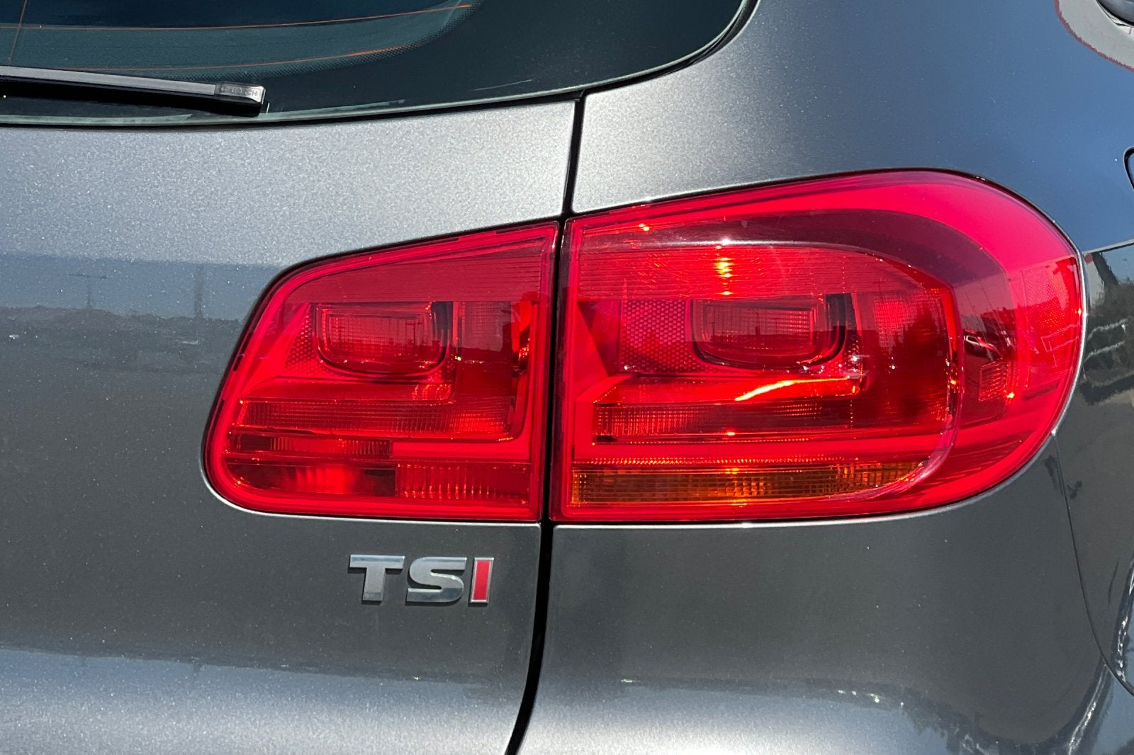 2017 Volkswagen Tiguan Limited Base