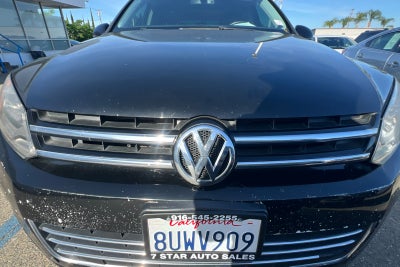 2013 Volkswagen Touareg Sport