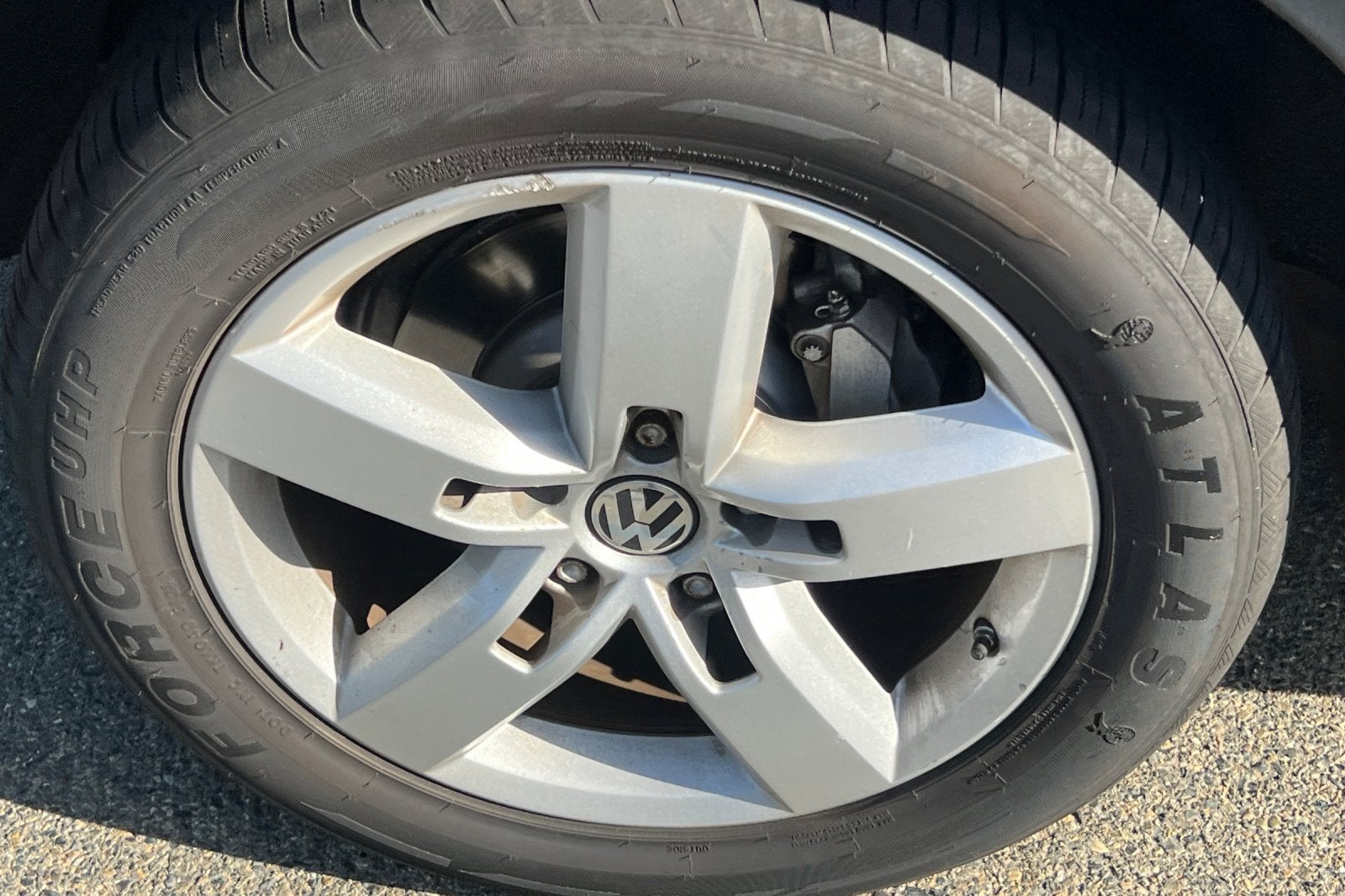 2013 Volkswagen Touareg Sport