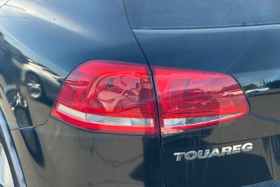 2013 Volkswagen Touareg Sport