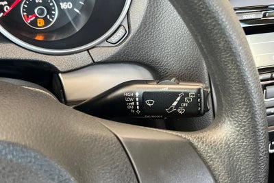 2013 Volkswagen Golf Base